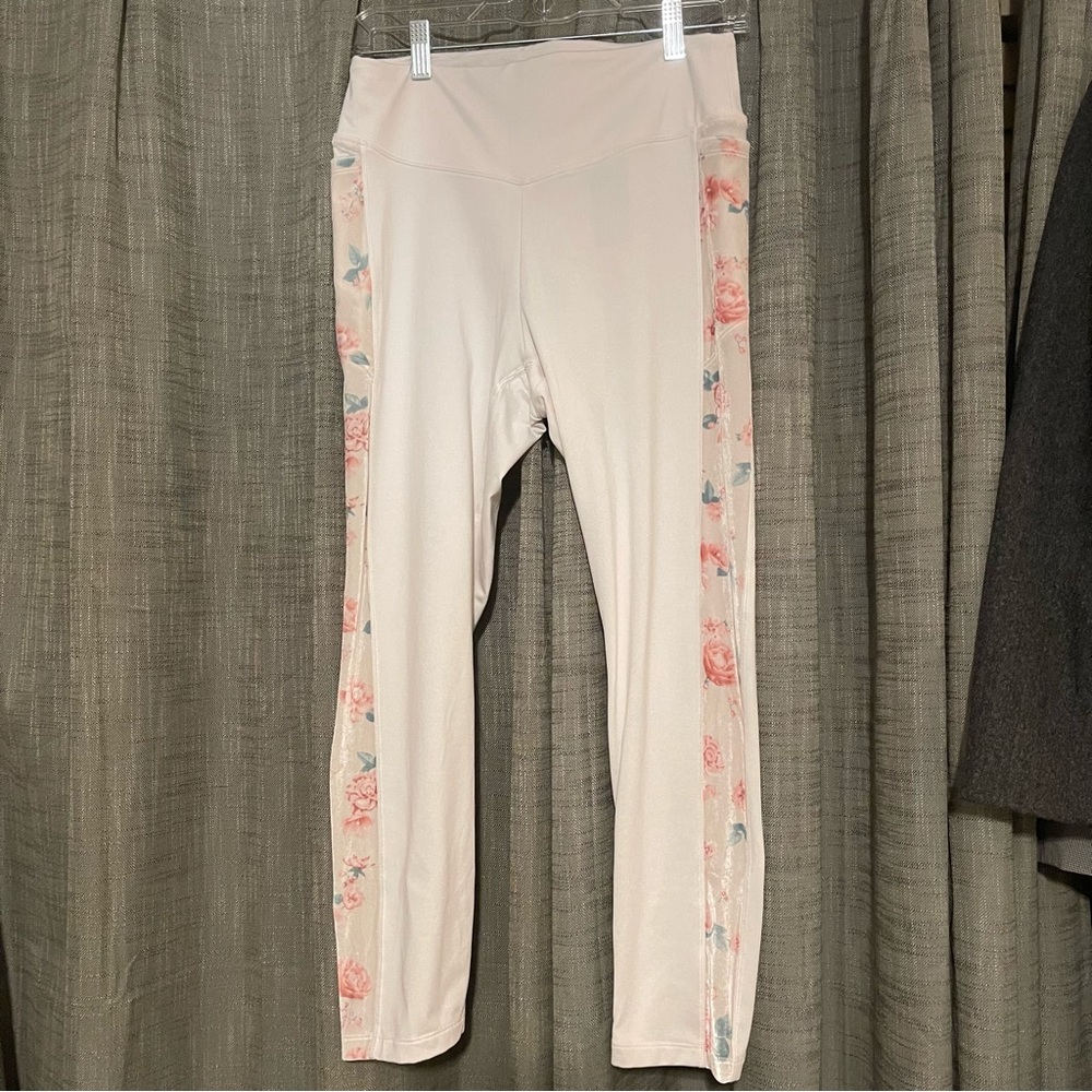 Victoria’s Secret PINK LG High Waist Fleece Lined Floral Leggings